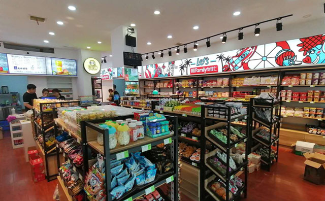 線上線下一體化經(jīng)營，怡佳仁零食店加盟品牌提高用戶體驗