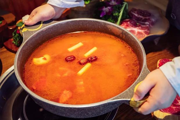 火鍋店開在商場(chǎng)好還是街邊好？