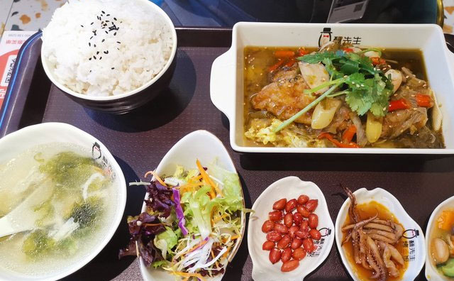 創(chuàng)業(yè)新手怎么開(kāi)烤魚(yú)飯店，新手開(kāi)烤魚(yú)飯店3大注意事項(xiàng)