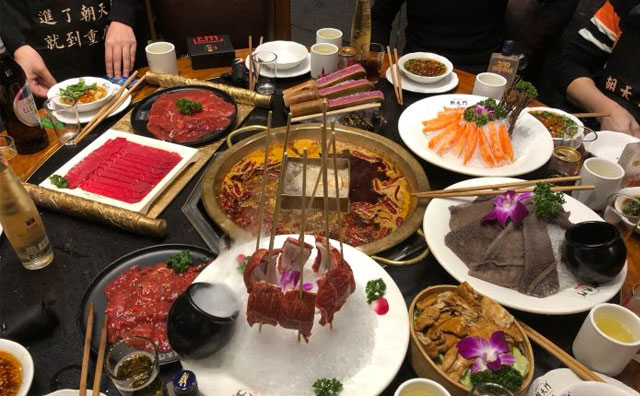 想合作火鍋店首先要做的一步是什么？