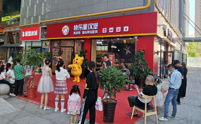 作為快樂星漢堡店的經(jīng)營管理者，平時應(yīng)該怎么做？
