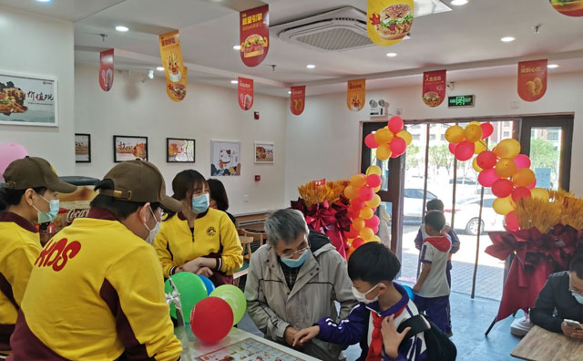 快樂(lè)星漢堡：開(kāi)店小能手