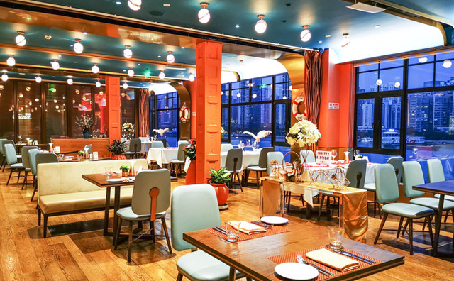 現(xiàn)在開餐飲店，前期怎么做才能有效降低風(fēng)險(xiǎn)呢
