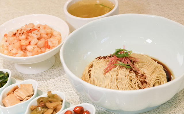 疫情之下，餐飲業(yè)到底該何去何從？