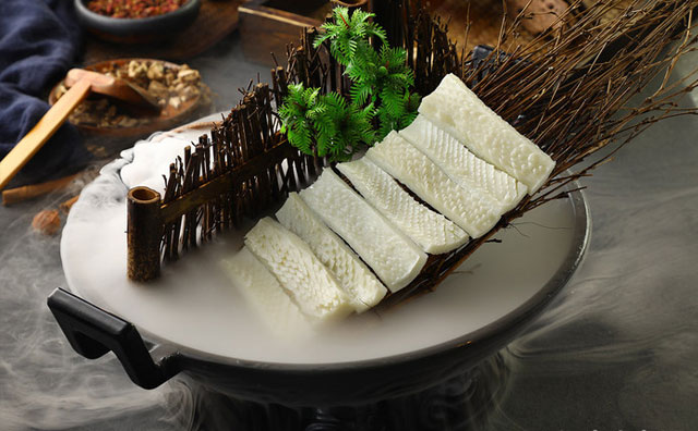 幕后推手曝光，明星餐飲并非“明星+餐飲”