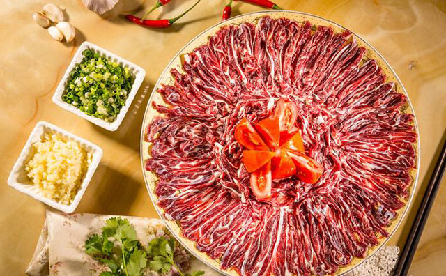 開一家牛肉火鍋店需要辦什么證，需要準(zhǔn)備哪些材料