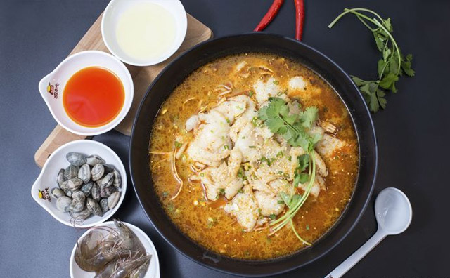 酸菜魚(yú)開(kāi)店需要什么設(shè)備，大概需要多少錢(qián)