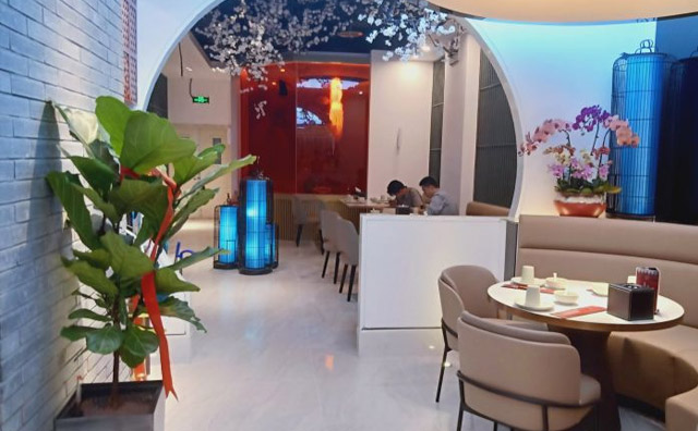 想開餐飲店，怎么樣找門面房