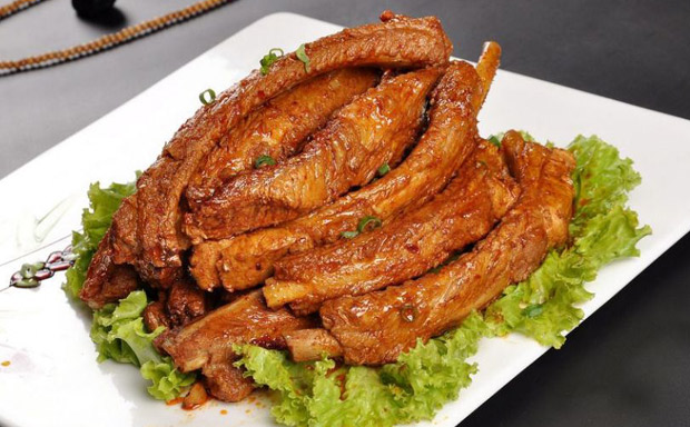 論上菜順序的重要性，餐廳服務(wù)員都應(yīng)該知道