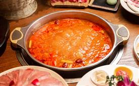 庖丁家鮮牛肉火鍋，掀起牛肉傳統(tǒng)火鍋美食革命