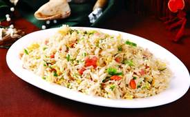 炒飯的做法，炒飯?jiān)趺醋龊贸?>    
                                            </div>
                                            <div   id=